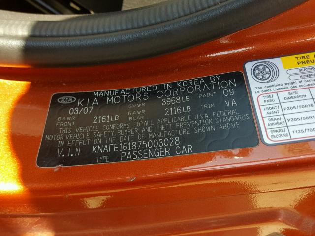 KNAFE161875003028 - 2007 KIA SPECTRA5 S ORANGE photo 10