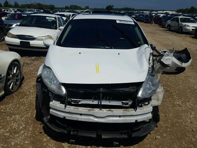 3FADP4BJ7BM189410 - 2011 FORD FIESTA SE WHITE photo 7