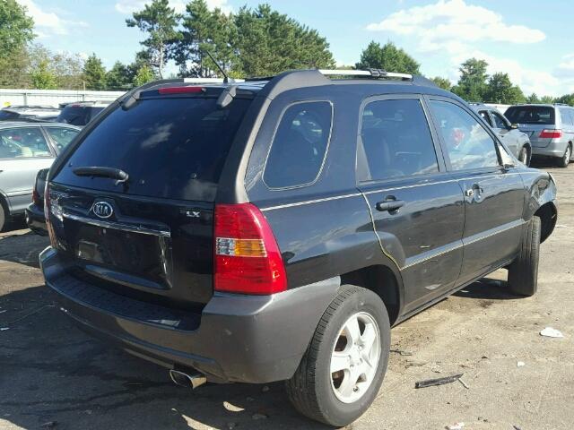 KNDJF724187496621 - 2008 KIA SPORTAGE L BLACK photo 4