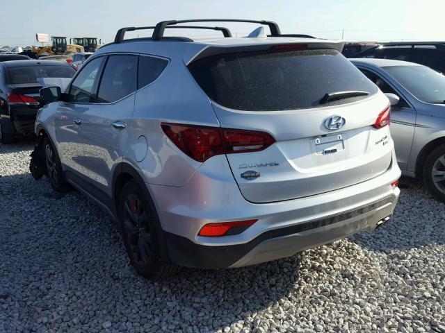 5XYZW4LA4JG537323 - 2018 HYUNDAI SANTA FE S SILVER photo 3