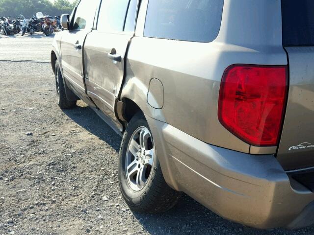 2HKYF18543H528588 - 2003 HONDA PILOT EXL GOLD photo 9