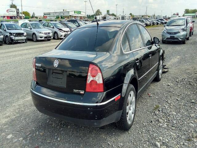 WVWAD63B15P044208 - 2005 VOLKSWAGEN PASSAT BLACK photo 4