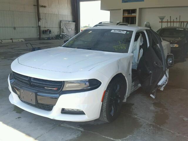 2C3CDXCT6GH302564 - 2016 DODGE CHARGER R/ WHITE photo 2