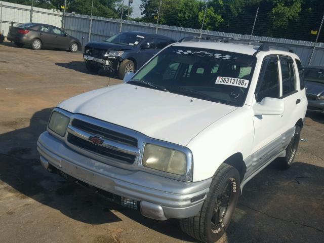 2CNBE634626902170 - 2002 CHEVROLET TRACKER LT WHITE photo 2