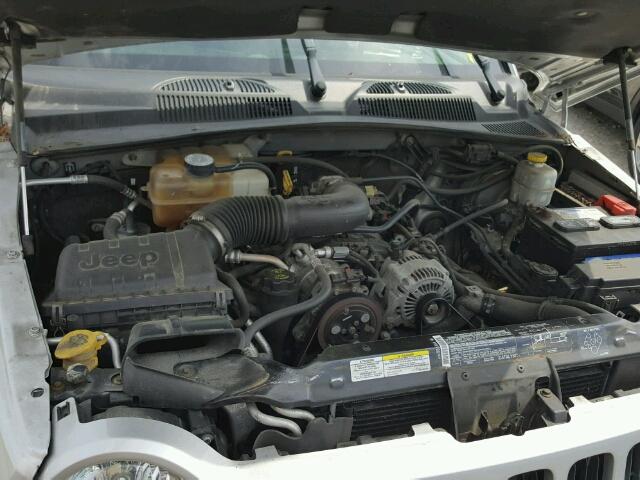 1J4GL48K45W711363 - 2005 JEEP LIBERTY SP GRAY photo 7