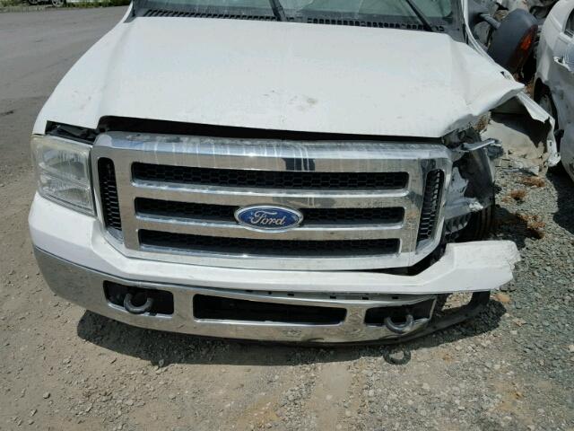 1FTSW20P46EB68476 - 2006 FORD F250 SUPER WHITE photo 7