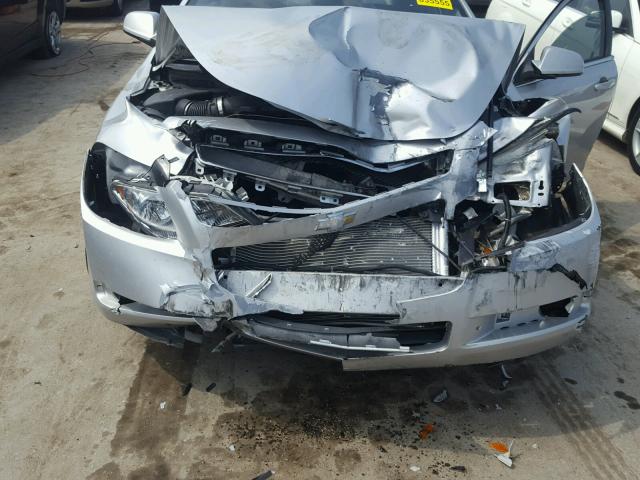 1G1ZH57B19F249995 - 2009 CHEVROLET MALIBU 1LT WHITE photo 7