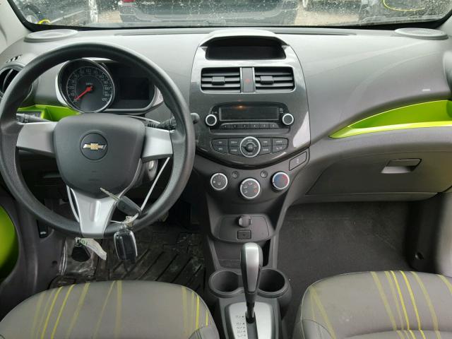 KL8CB6S95EC523664 - 2014 CHEVROLET SPARK LS GREEN photo 9