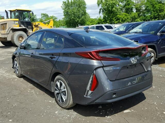 JTDKARFP0H3033086 - 2017 TOYOTA PRIUS PRIM ნაცრისფერი ფოტო 3