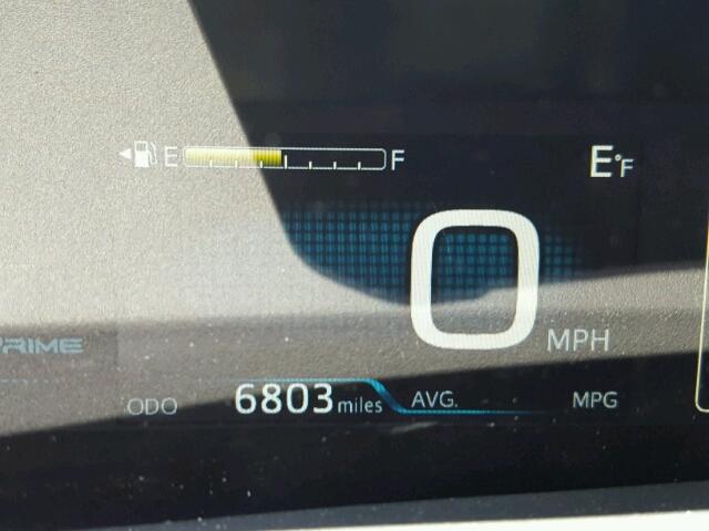 JTDKARFP0H3033086 - 2017 TOYOTA PRIUS PRIM ნაცრისფერი ფოტო 8