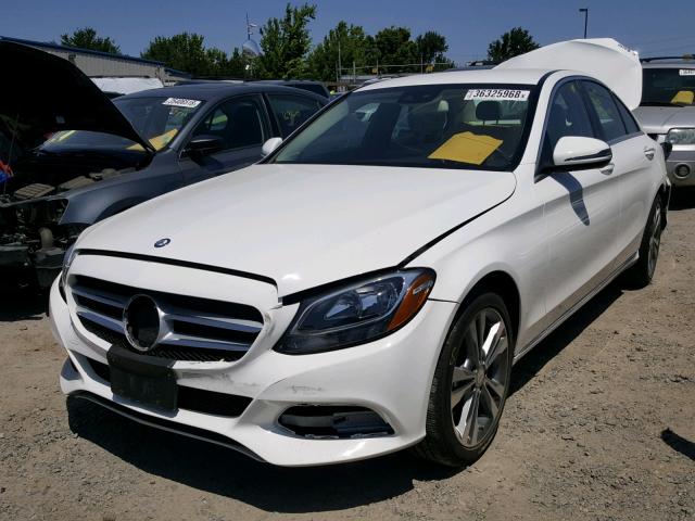 55SWF4JB4GU124010 - 2016 MERCEDES-BENZ C 300 WHITE photo 2