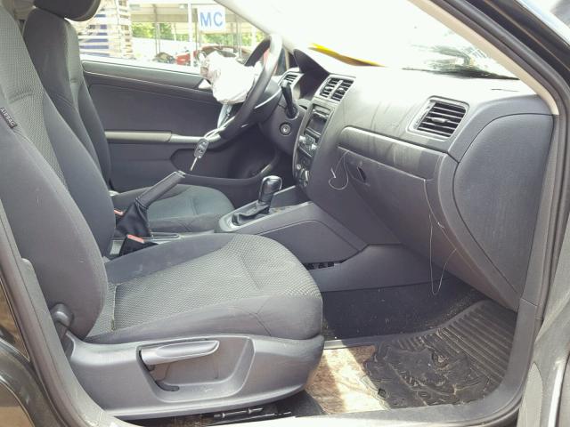 3VW2K7AJ8CM346802 - 2012 VOLKSWAGEN JETTA BASE 黑色 照片 5