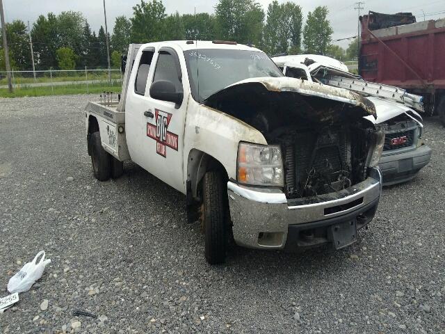 1GBJC39627E512588 - 2007 CHEVROLET SILVERADO WHITE photo 1