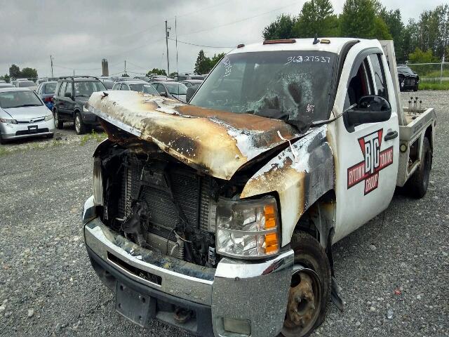 1GBJC39627E512588 - 2007 CHEVROLET SILVERADO WHITE photo 9