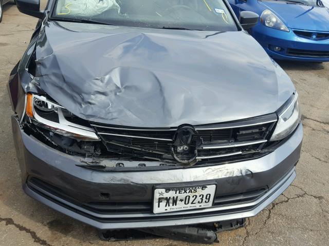 3VW1K7AJ7FM304363 - 2015 VOLKSWAGEN JETTA BASE 灰色 照片 9