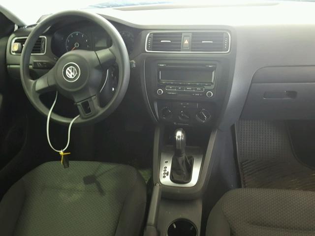 3VW2K7AJ2EM258167 - 2014 VOLKSWAGEN JETTA BASE Արծաթագույն լուսանկար 9