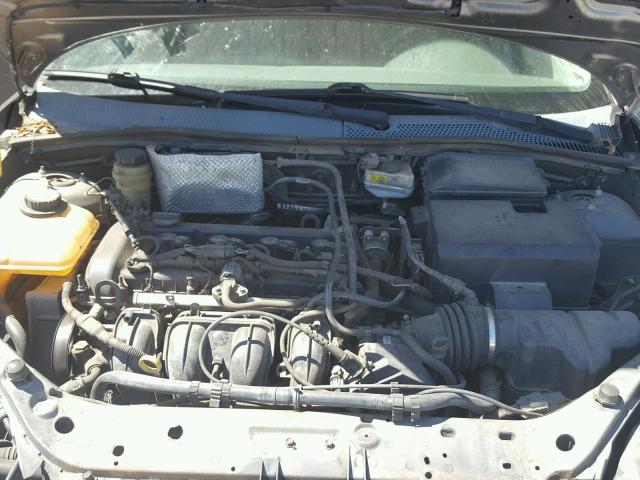 1FAFP34N35W290452 - 2005 FORD FOCUS ZX4 GRAY photo 7