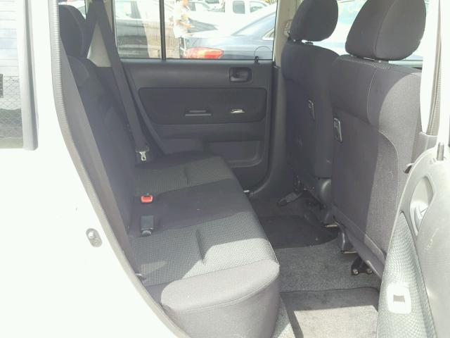 JTLKT324364042153 - 2006 TOYOTA SCION XB თეთრი ფოტო 6