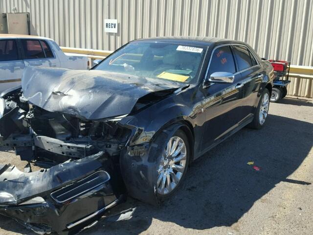 2C3CCAAGXDH697477 - 2013 CHRYSLER 300 BLACK photo 2