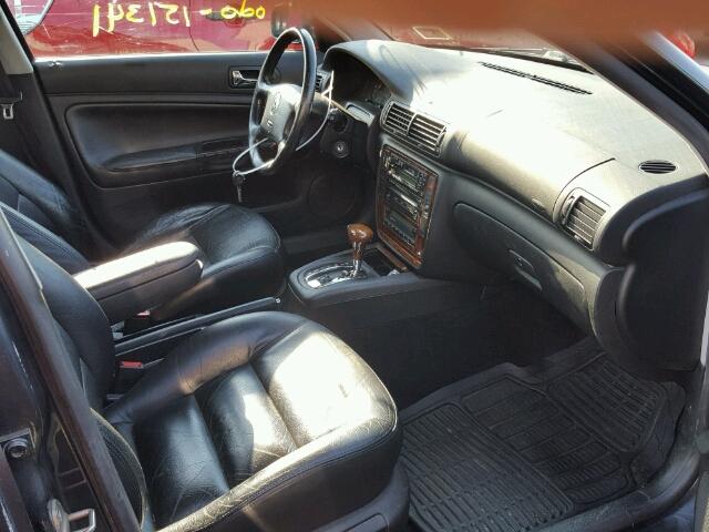 WVWVD23B6YE273011 - 2000 VOLKSWAGEN PASSAT GLX 蓝色 照片 5