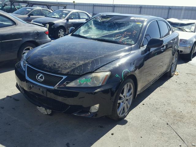 JTHBK262775045049 - 2007 LEXUS IS250 BLACK photo 2