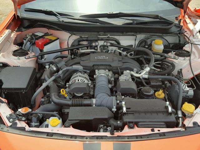 JF1ZNAA14H8707675 - 2017 TOYOTA 86 BASE ORANGE photo 7