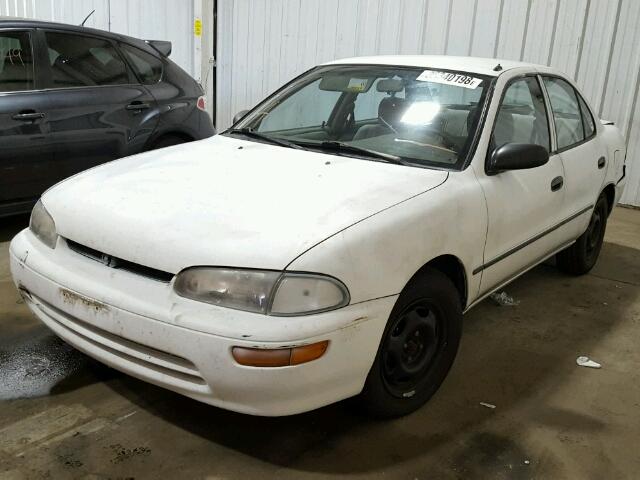 1Y1SK5260VZ450635 - 1997 GEO PRIZM BASE WHITE photo 2