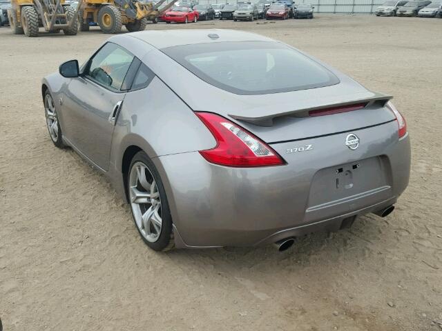 JN1AZ44E69M400984 - 2009 NISSAN 370Z SILVER photo 3