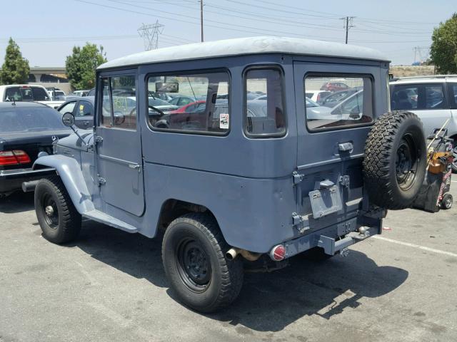 FJ4045523 - 1967 TOYOTA LANDCRUISR GRAY photo 3