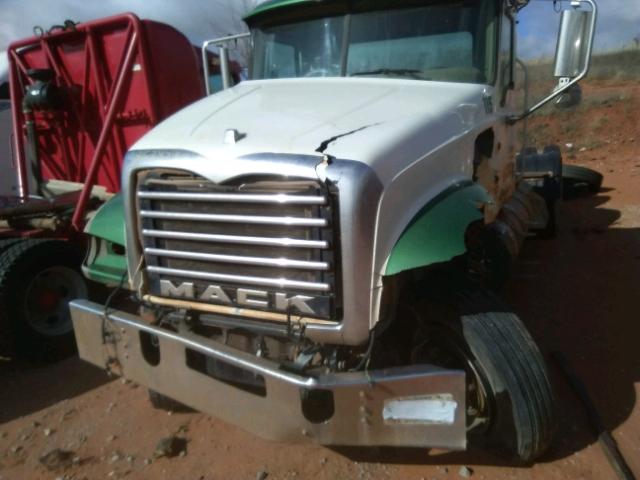 1M1AX07Y2EM019189 - 2014 MACK 700 GU TWO TONE photo 7