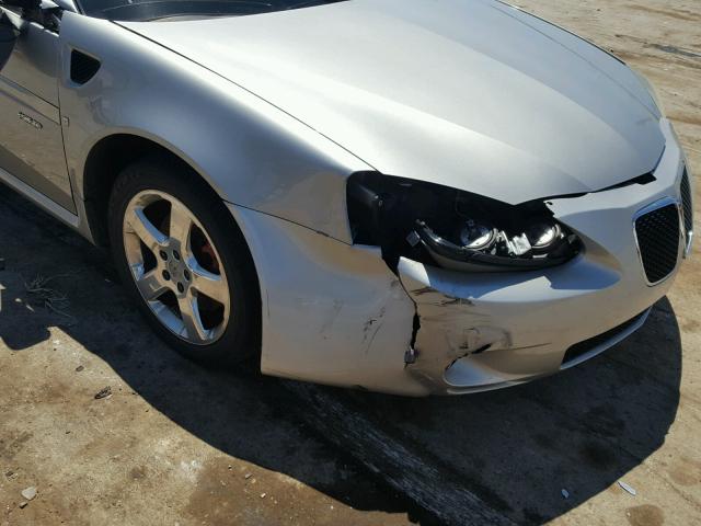 2G2WC58C281178929 - 2008 PONTIAC GRAND PRIX SILVER photo 9