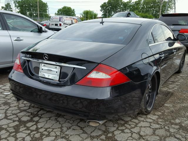 WDDDJ75X16A056499 - 2006 MERCEDES-BENZ CLS 500C BLACK photo 4