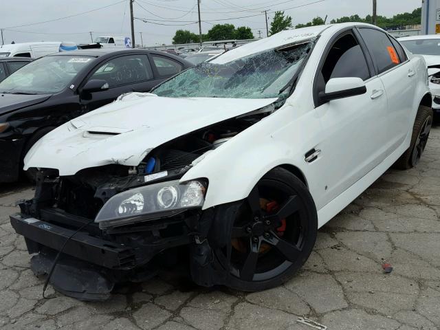 6G2EC57Y59L185669 - 2009 PONTIAC G8 GT WHITE photo 2