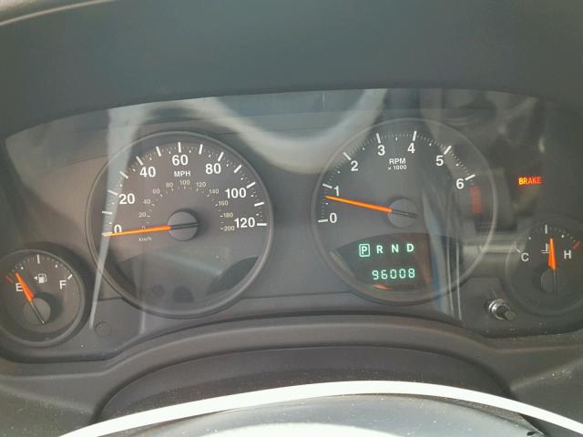 1C4NJCBA0DD272802 - 2013 JEEP COMPASS SP SILVER photo 8