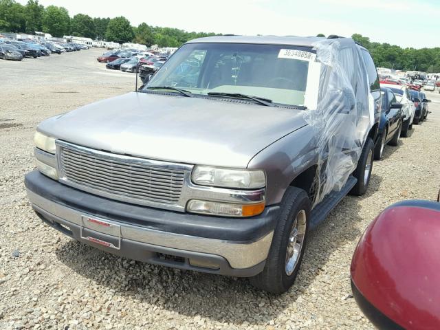 1GNEC13V23R256514 - 2003 CHEVROLET TAHOE C150 TAN photo 2