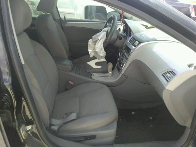 1G1ZB5EBXAF273561 - 2010 CHEVROLET MALIBU LS Qara foto 5