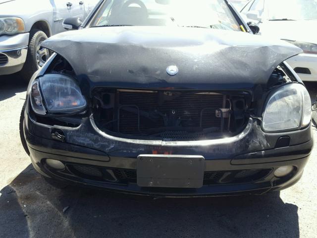 WDBKK65F23F288686 - 2003 MERCEDES-BENZ SLK 320 BLACK photo 9