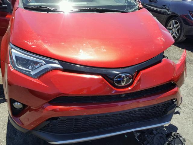 JTMNFREV3GJ062378 - 2016 TOYOTA RAV4 SE RED photo 7