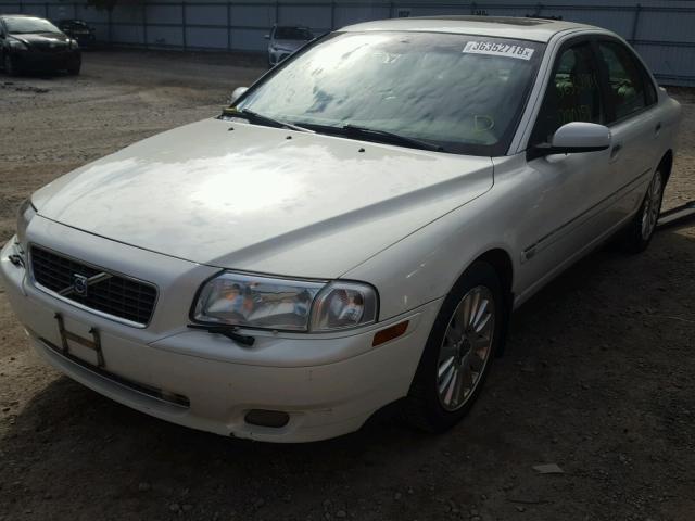 YV1TH592661429695 - 2006 VOLVO S80 2.5T WHITE photo 2