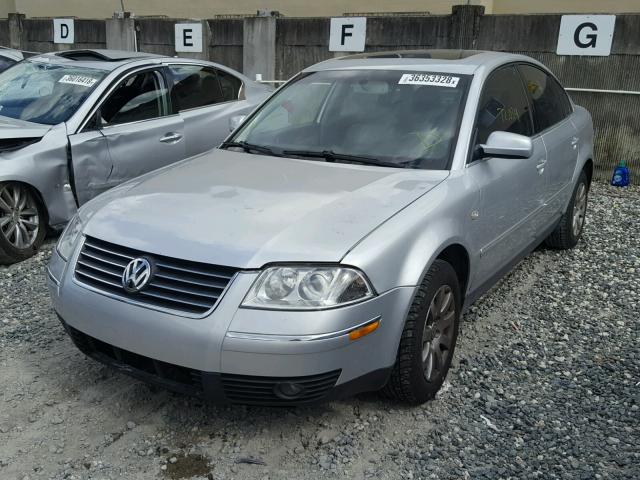 WVWRH63BX3P094755 - 2003 VOLKSWAGEN PASSAT GLX 银色 照片 2