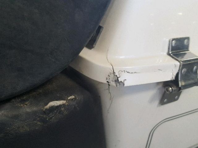 1HD1FCW195Y643023 - 2005 HARLEY-DAVIDSON FLHTCUI WHITE photo 16