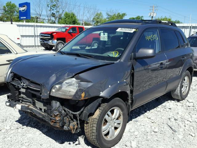 KM8JN12D08U733905 - 2008 HYUNDAI TUCSON SE GRAY photo 2