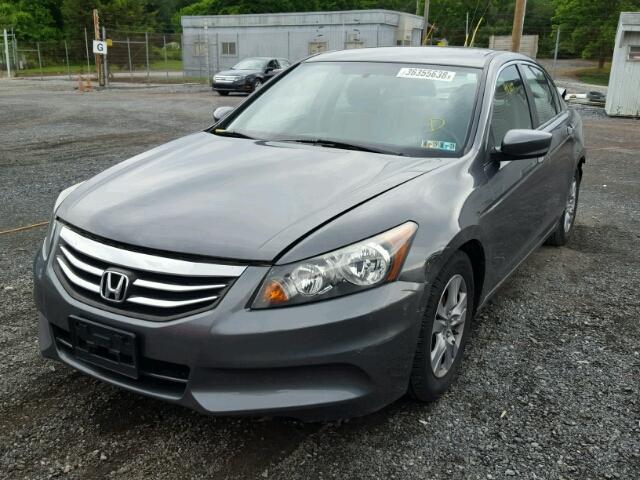 1HGCP2F40CA177386 - 2012 HONDA ACCORD LXP GRAY photo 2