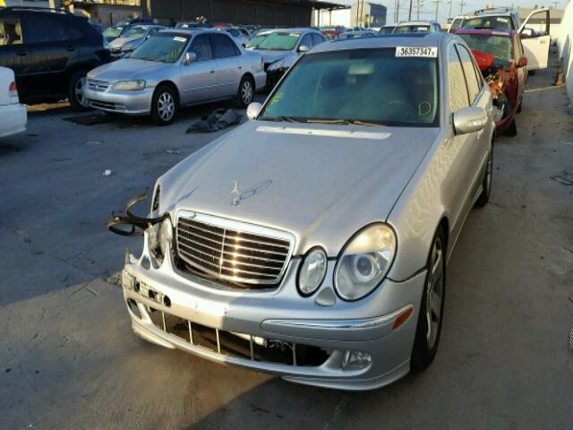 WDBUF70J63A108041 - 2003 MERCEDES-BENZ E 500 SILVER photo 2