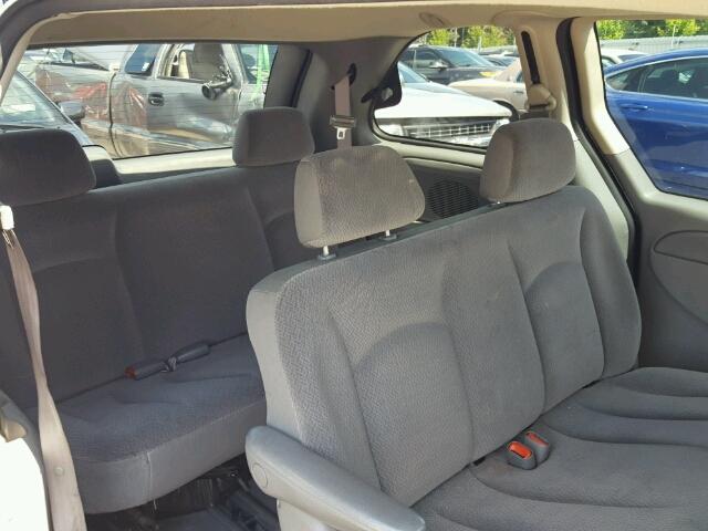 1C4GP45R05B386004 - 2005 CHRYSLER TOWN & COU BLUE photo 6