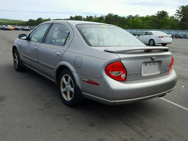 JN1CA31A71T105396 - 2001 NISSAN MAXIMA GXE GRAY photo 3