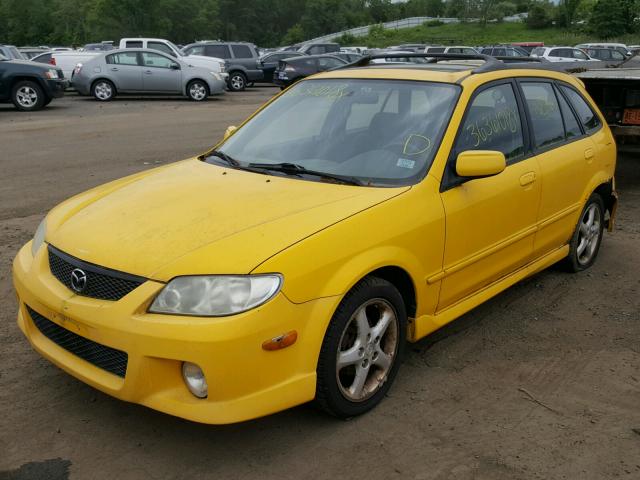 JM1BJ245521541940 - 2002 MAZDA PROTEGE PR YELLOW photo 2