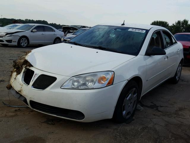 1G2ZF57B084158017 - 2008 PONTIAC G6 VALUE L WHITE photo 2