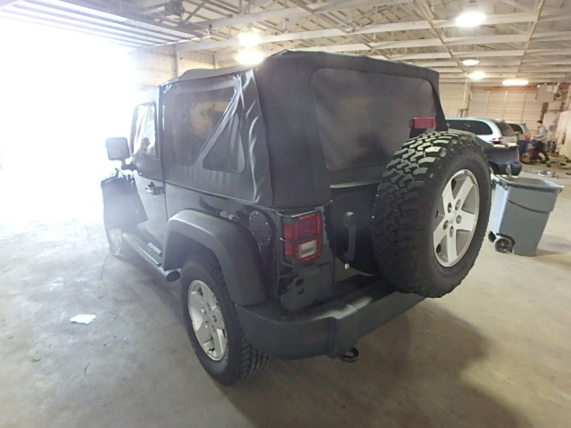 1J4FA24129L744730 - 2009 JEEP WRANGLER X BLACK photo 3