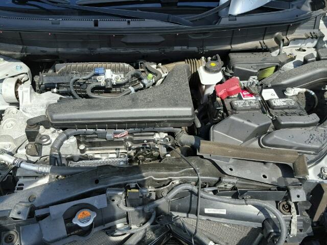 5N1AT2MVXEC755574 - 2014 NISSAN ROGUE S SILVER photo 7